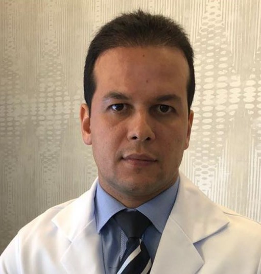 Dr. Fernando de Nápole Azevêdo | Cirurgião Plástico