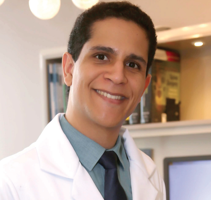 Dr. Leonardo Rocha-Carneiro García-Zapata | Neurocirurgião